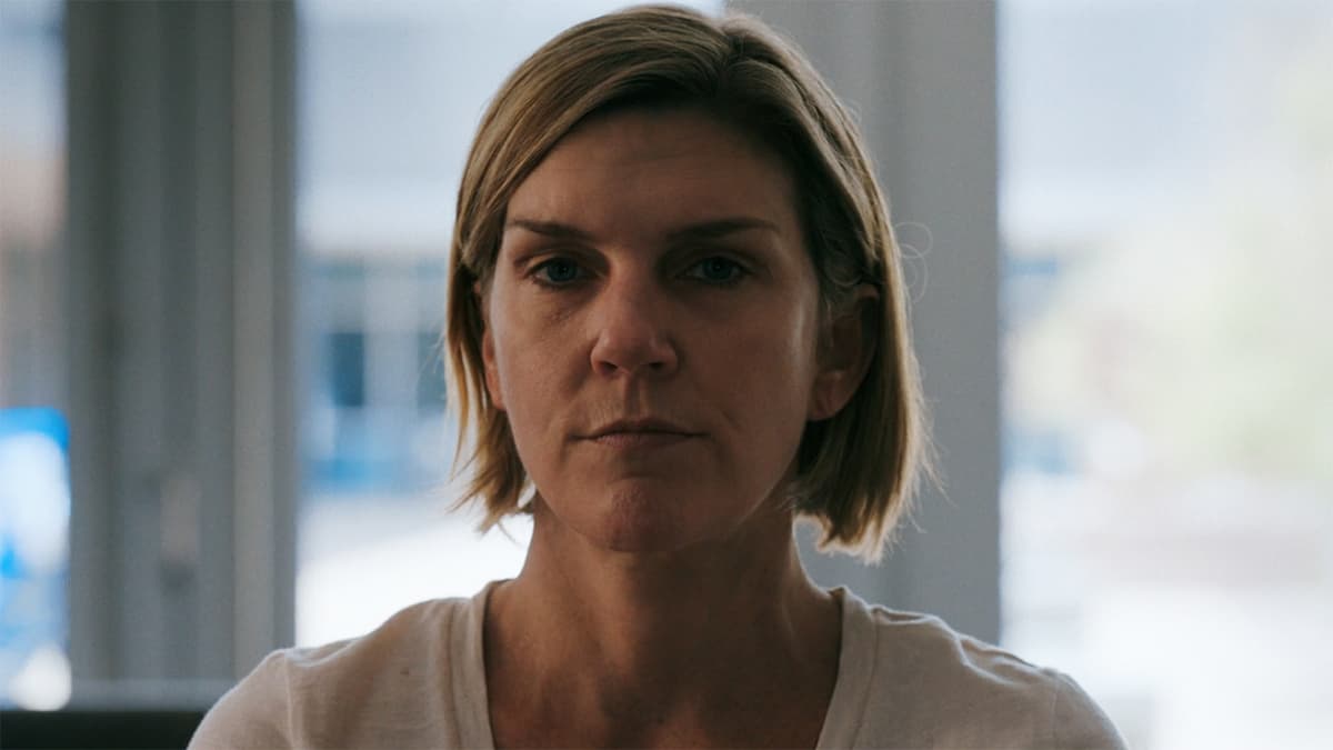 A close-up of a blonde woman.